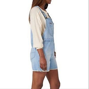 NWT Lee overalls RELAXED SHORTALL LAUNDERED BLEACH romper cutoff jean shorts
